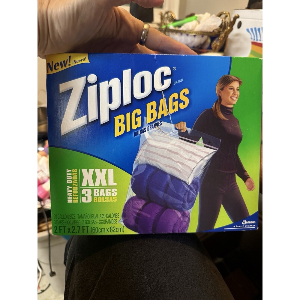 Ziploc XXL Big Bags Heavy Duty 20 Gallon Storage 3 Count 2ft x 2.7ft Sealed